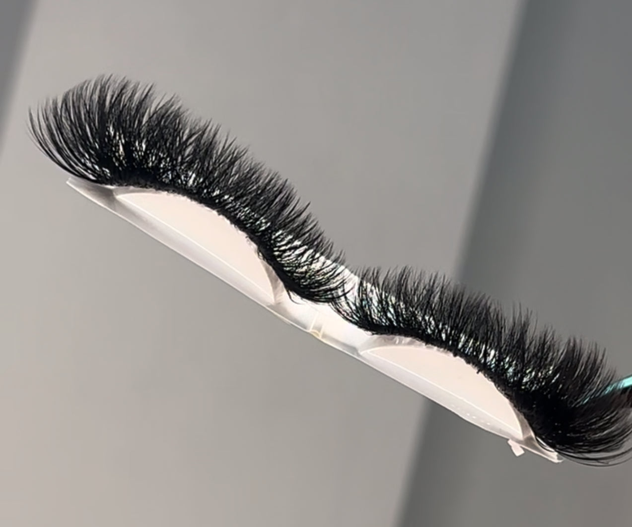 The THLS hybrid lash